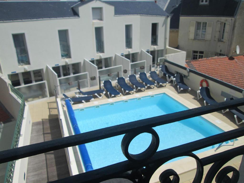 De La Aparthotel La Chaume